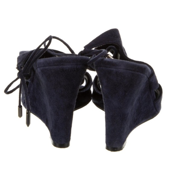 Aquazzura Suede Slingback Sandals
Size: 7 - Picture 3 of 3